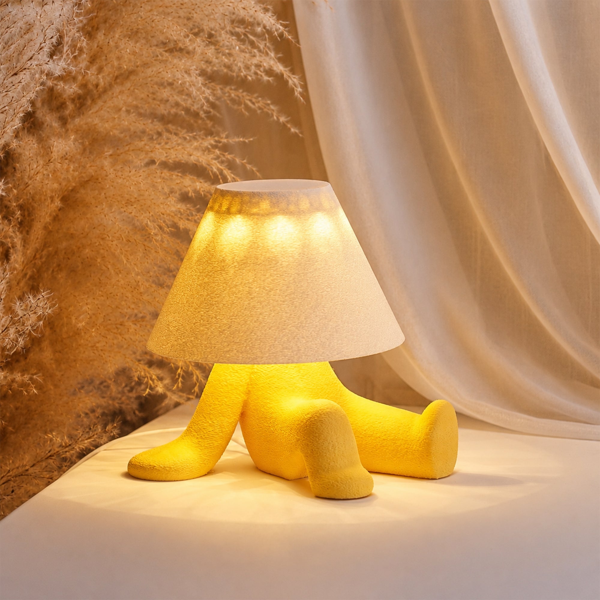 Loopy Lamp - Đèn bàn decor nghệ thuật nhân vật thư giãn