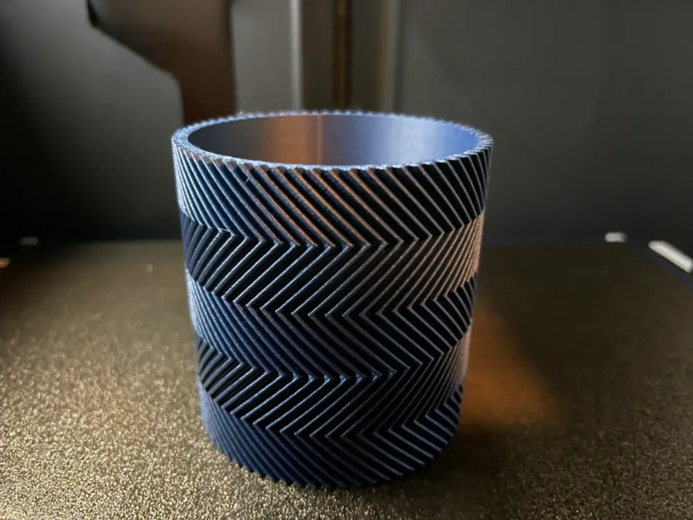 Chậu Cây Hiện Đại Gân Zigzag – Nhiều Kích Thước