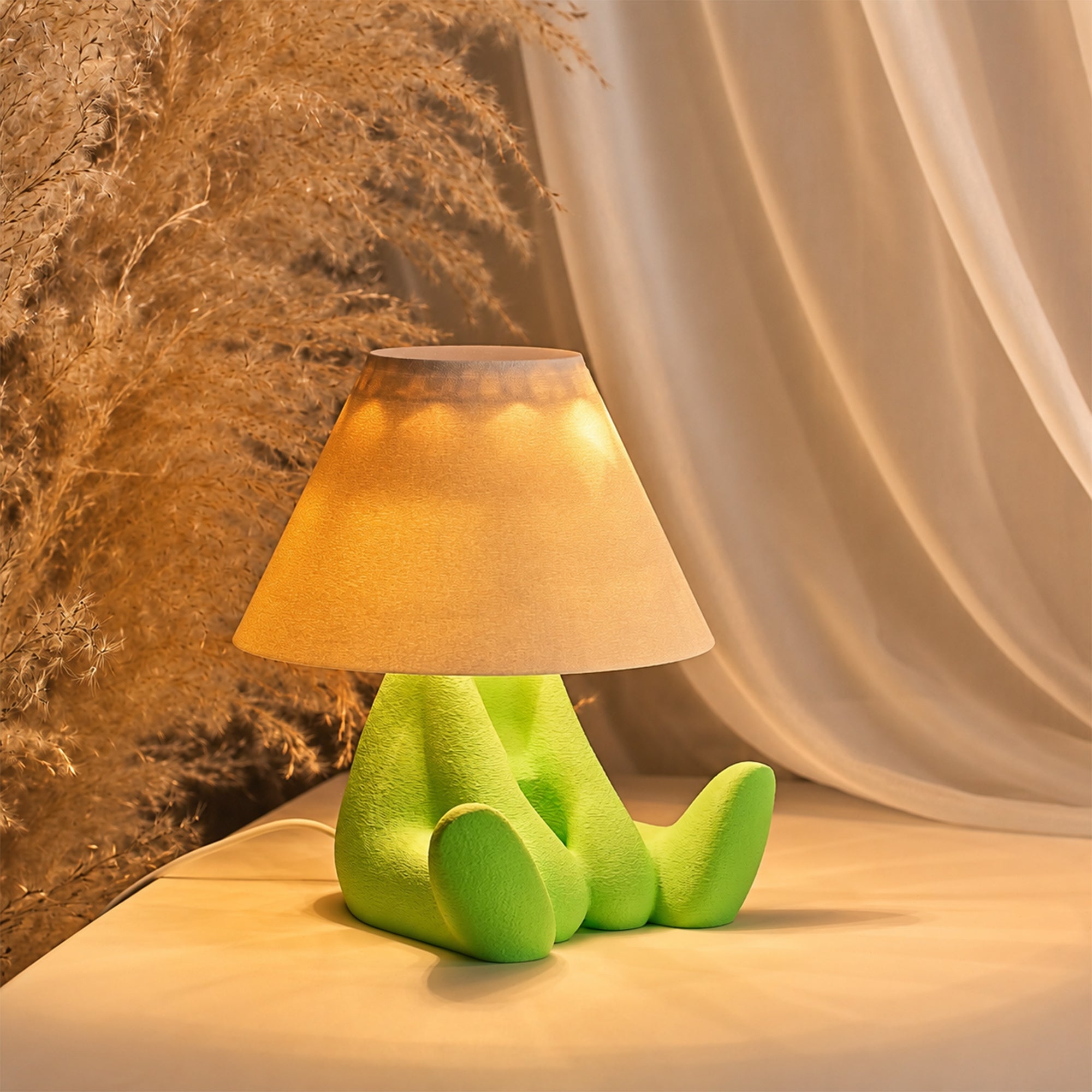 Loopy Lamp - Đèn bàn decor nghệ thuật nhân vật thư giãn