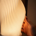 Velora Wave Lamp - Đèn Ngủ 3D Hình Sóng Nghệ Thuật, Đèn Trang Trí Phòng Ngủ Ánh Sáng Dịu Nhẹ